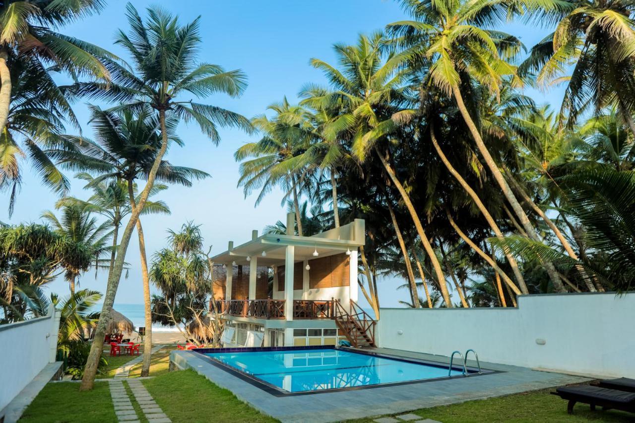Sea Trails Bentota Hotel Exterior foto
