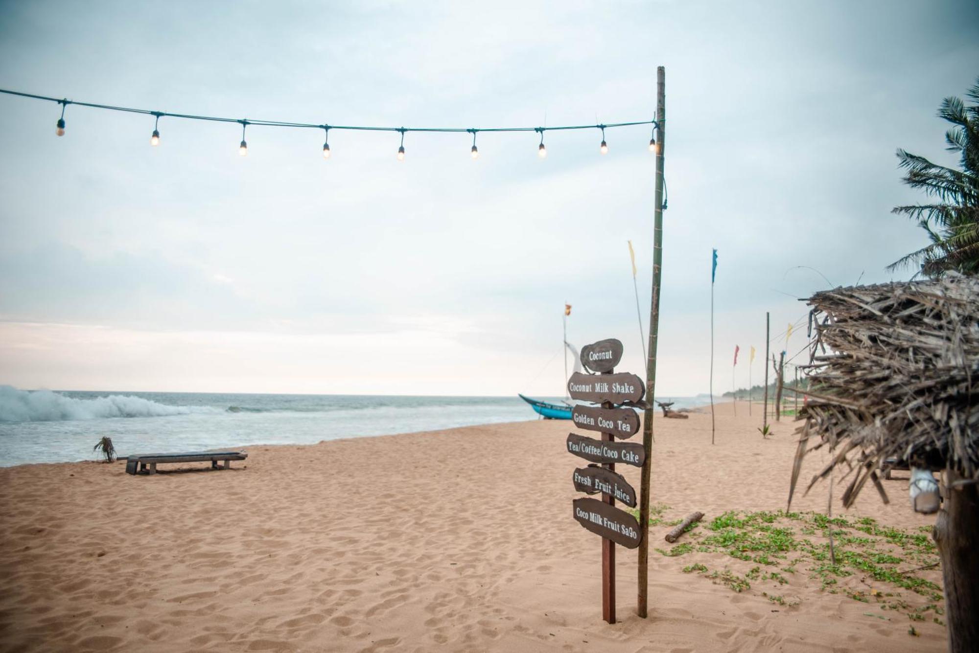 Sea Trails Bentota Hotel Exterior foto