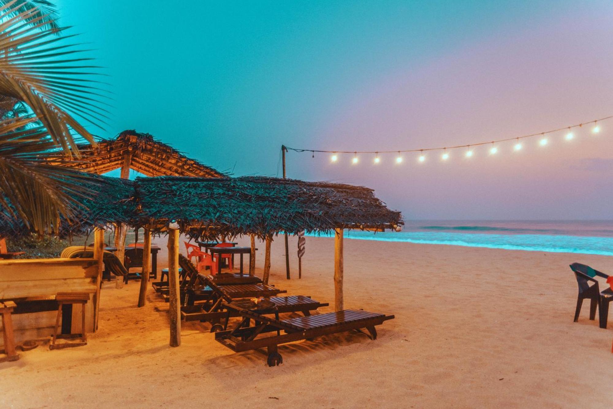 Sea Trails Bentota Hotel Exterior foto
