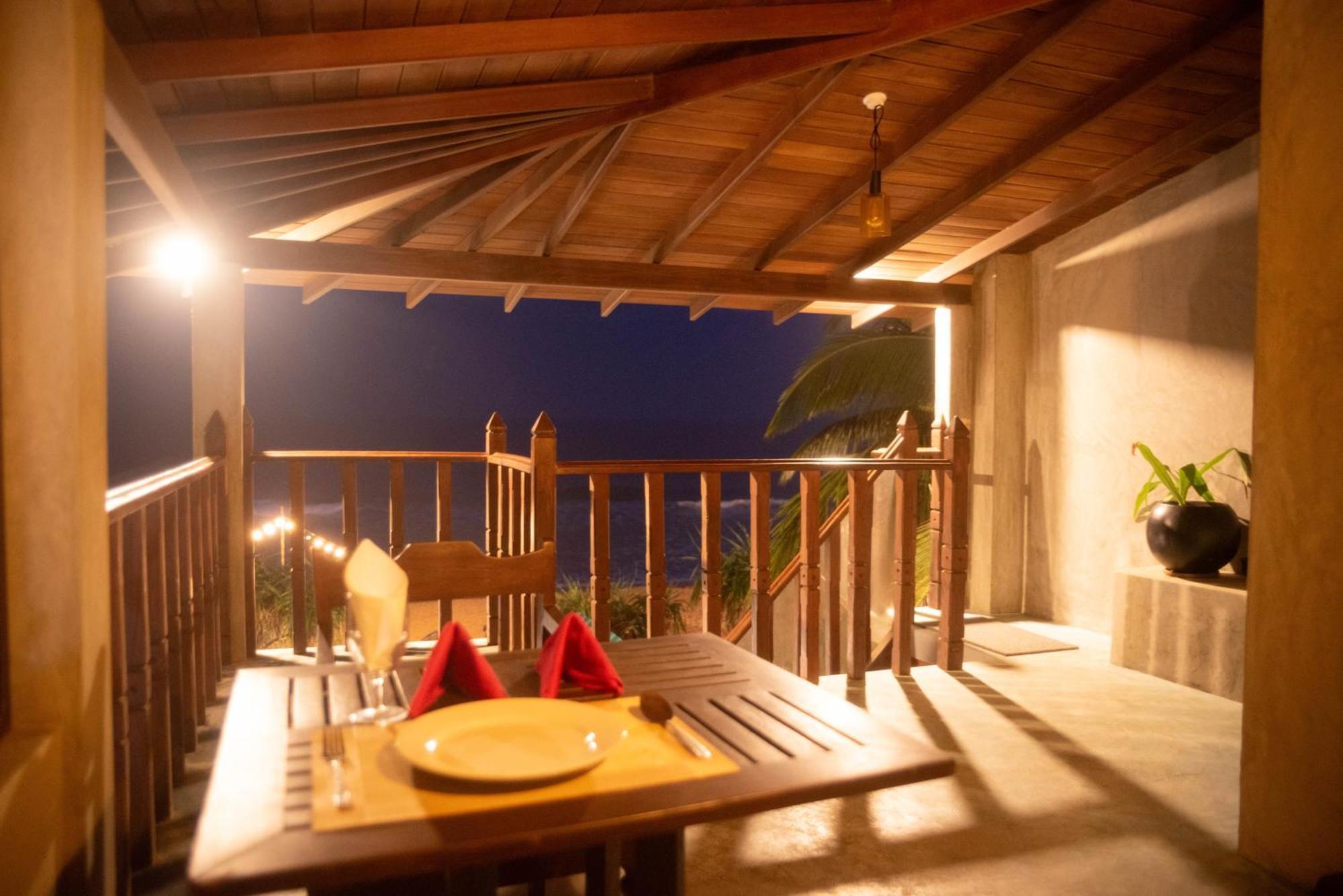 Sea Trails Bentota Hotel Exterior foto